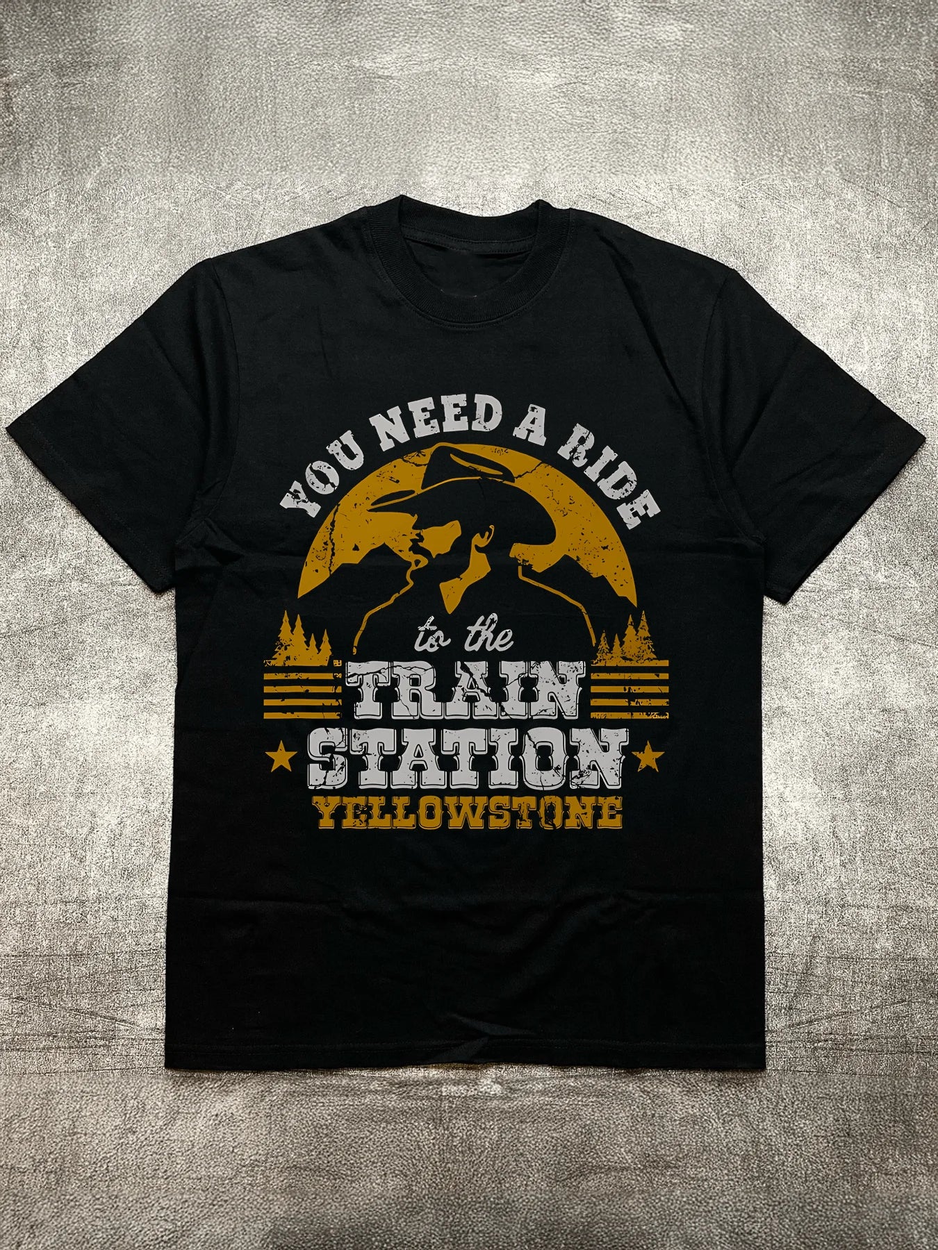 200g Cotton Crew - Neck Short Sleeves, Men's Black T-Shirt with Fun Yellowstone